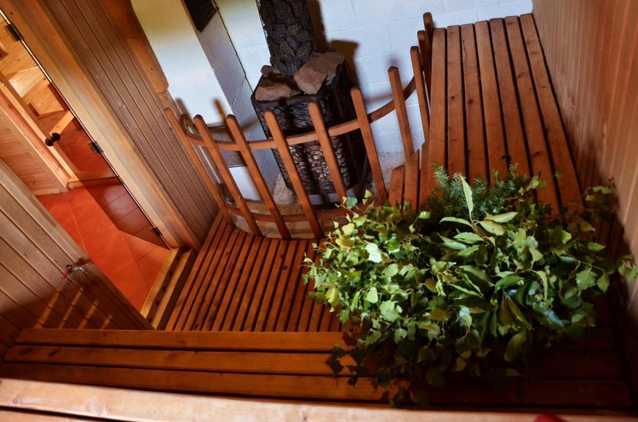 Dzukijos Uoga Guest House Virsurodukis Ngoại thất bức ảnh
